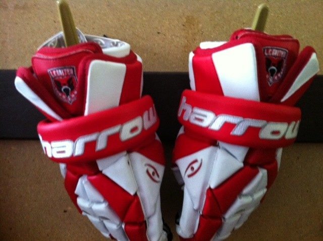 Harrow Lacrosse gloves LC UNited Philly boxla